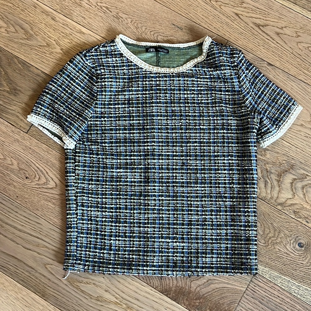 Zara T-shirt with pearls, perfect condition